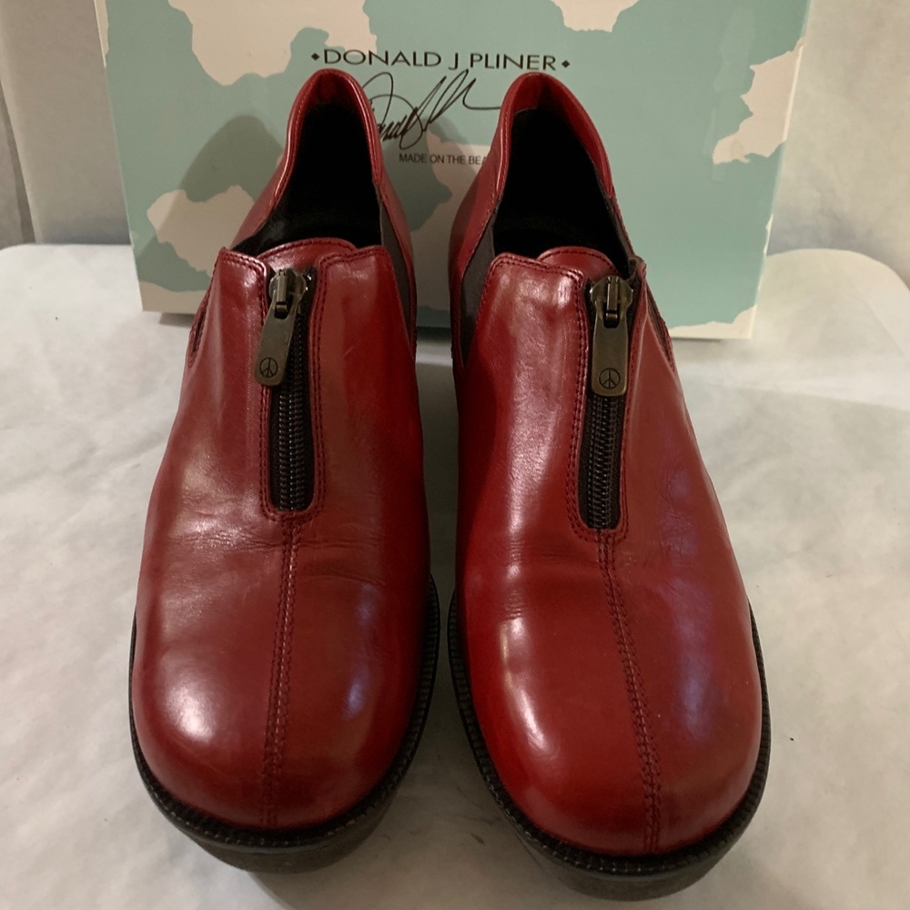 Red Leather Donald Pliner Wedge - Picture 5 of 5